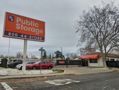 Public Storage