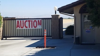 Derrel’s Mini Storage