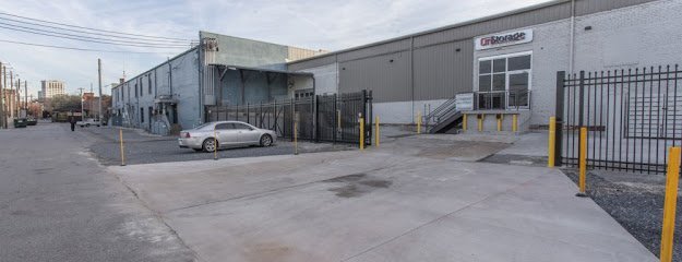 City Storage River Street