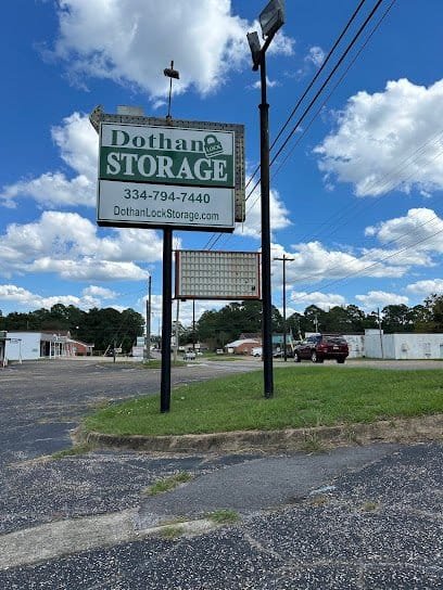 Dothan Lock Storage