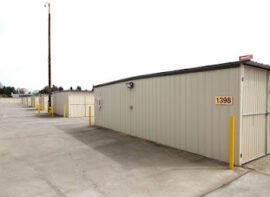 Derrel’s Mini Storage