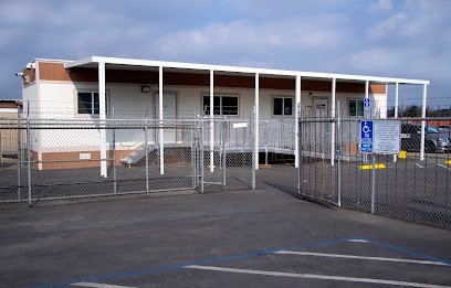 Derrel’s Mini Storage