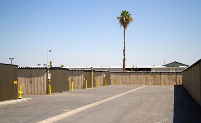 Derrel’s Mini Storage