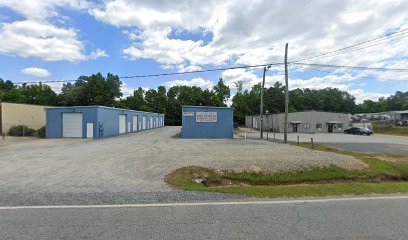 Bear’s Den Self-Storage Warehouses